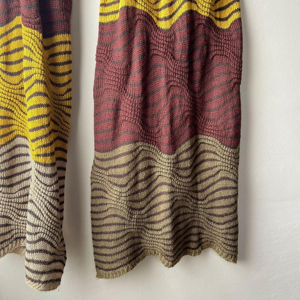 Essentials Multicolored Wave Scarf - Picture 5 of 8